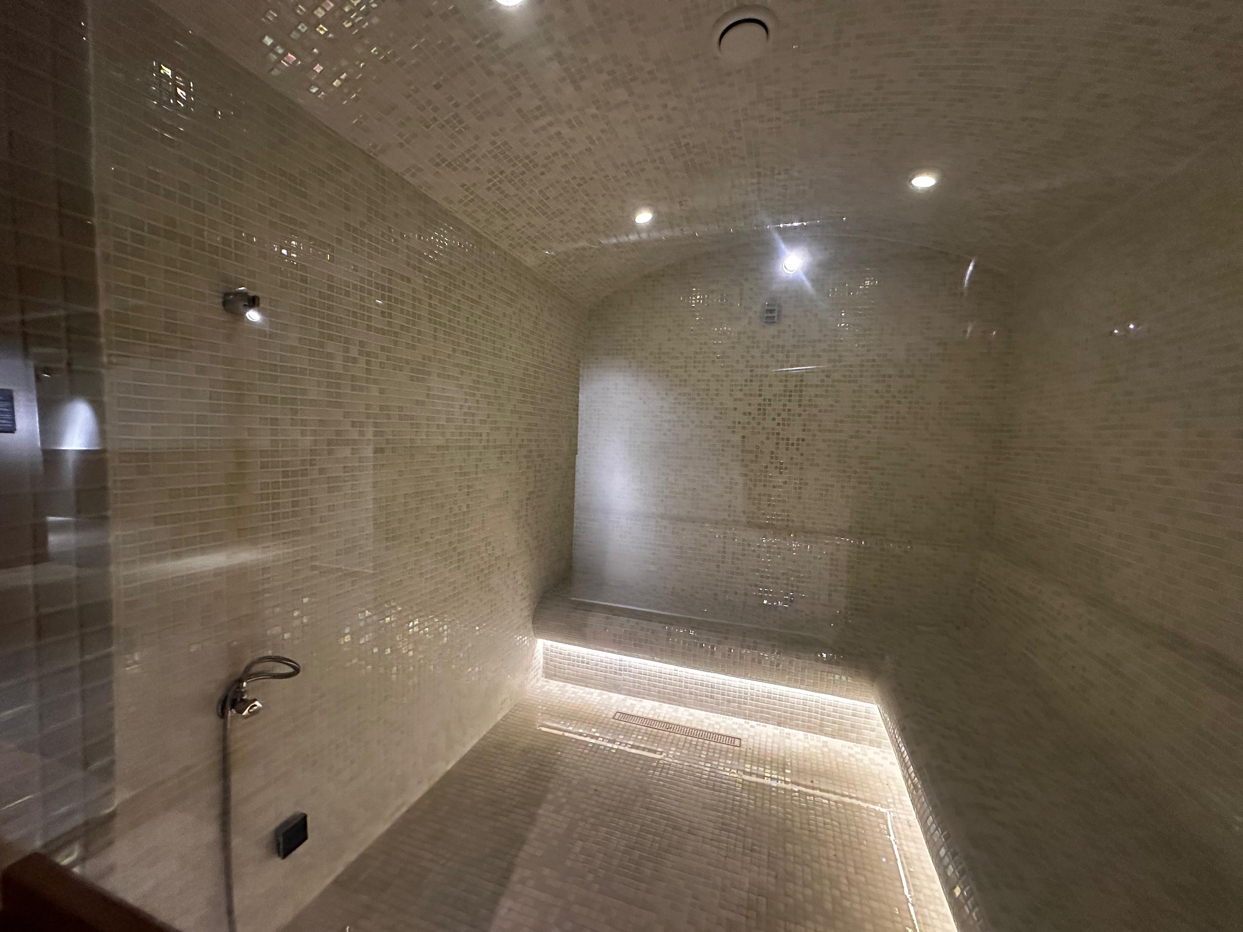 İnci Premium'da Deniz Manzaralı Eşyalı 1+1 Kiralık Köşe Daire